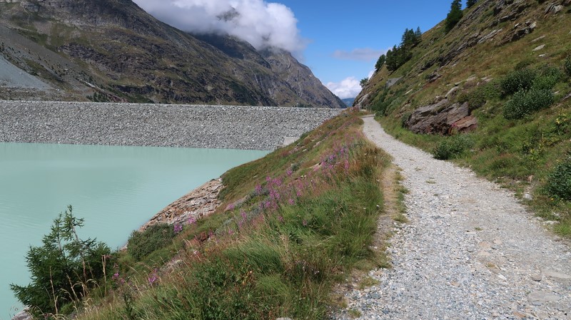 Tour Du Lac De Matemale à Pied